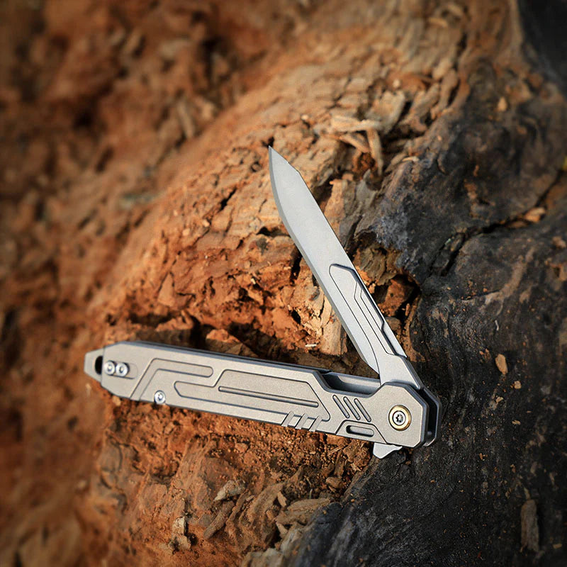 Babotoys Titanium Multifunction Flipper Scalpel Knife