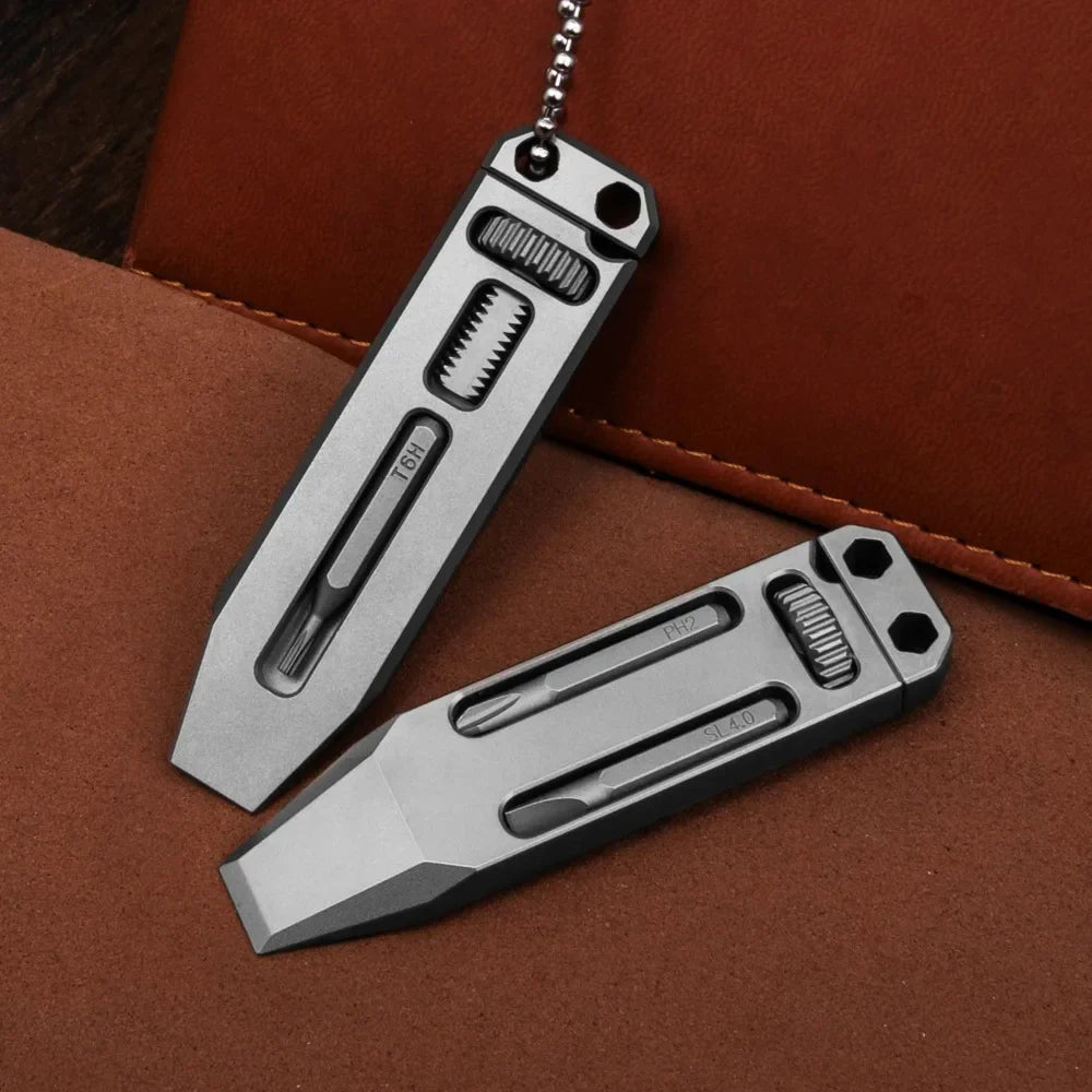 Babotoys The Alix : 4 in 1 Titanium Multitool Pry Bar
