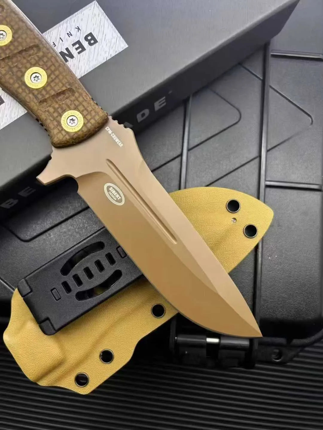 Benchmade 375