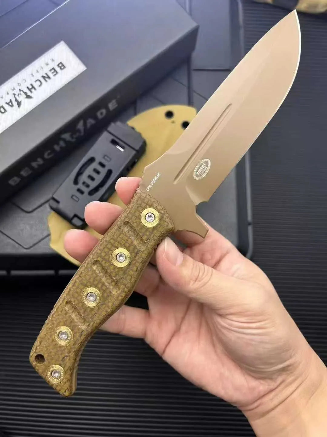 Benchmade 375