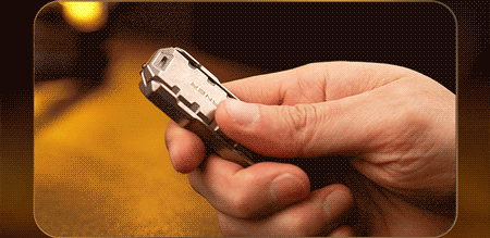 Multifunctional Push Card Pry Bar