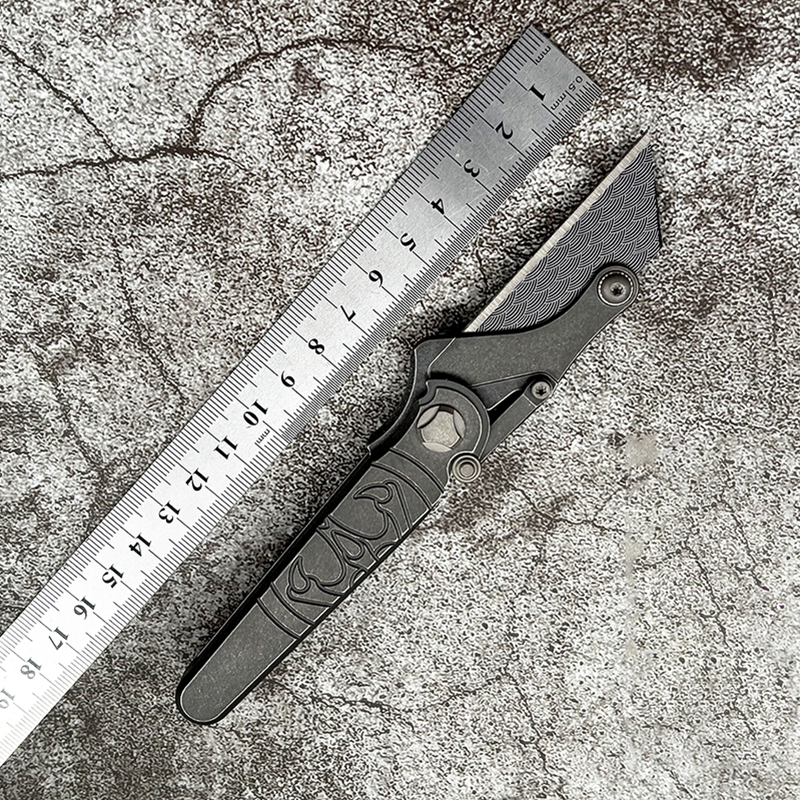Titanium Eagle Claw Knife