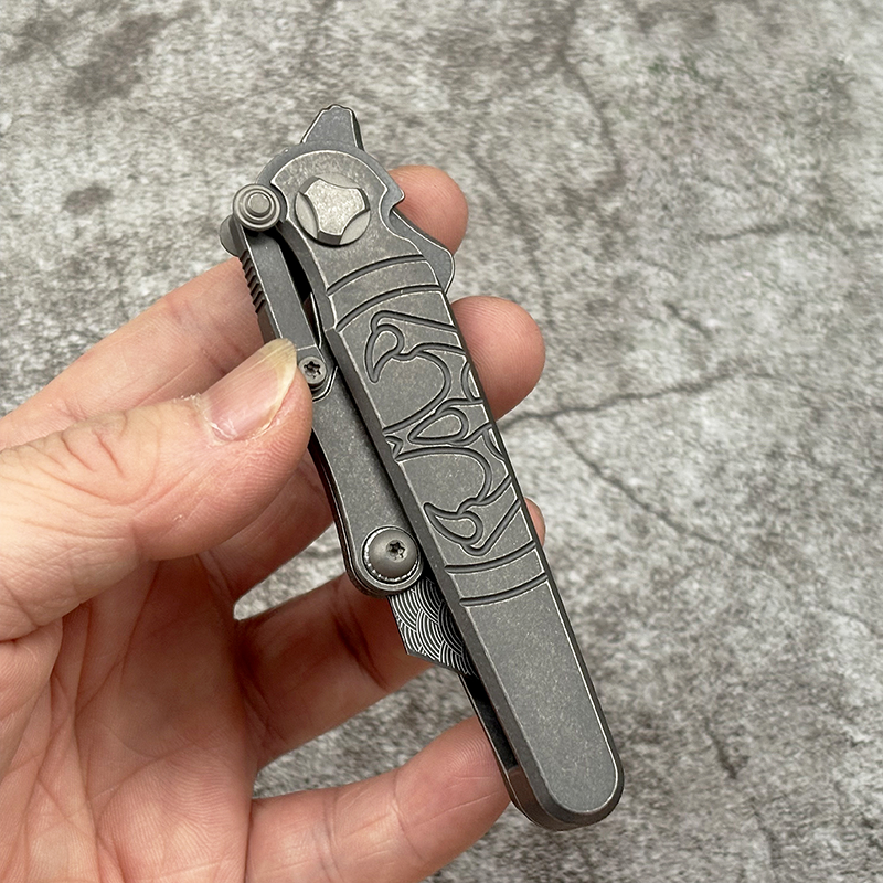 Titanium Eagle Claw Knife