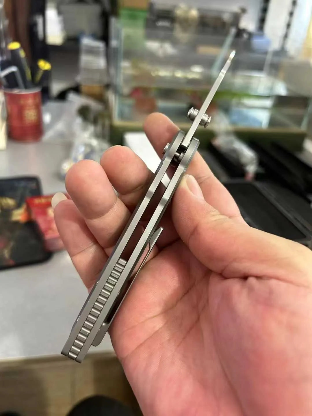 Wasp Sting SL-77-D2